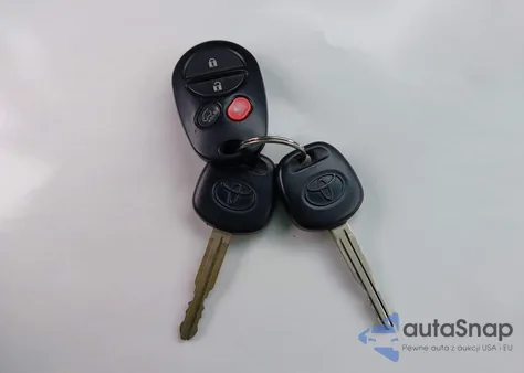 2012 Toyota Highlander Base V6 из США, поврежденный, VIN 5TDBK3EH4CS143215